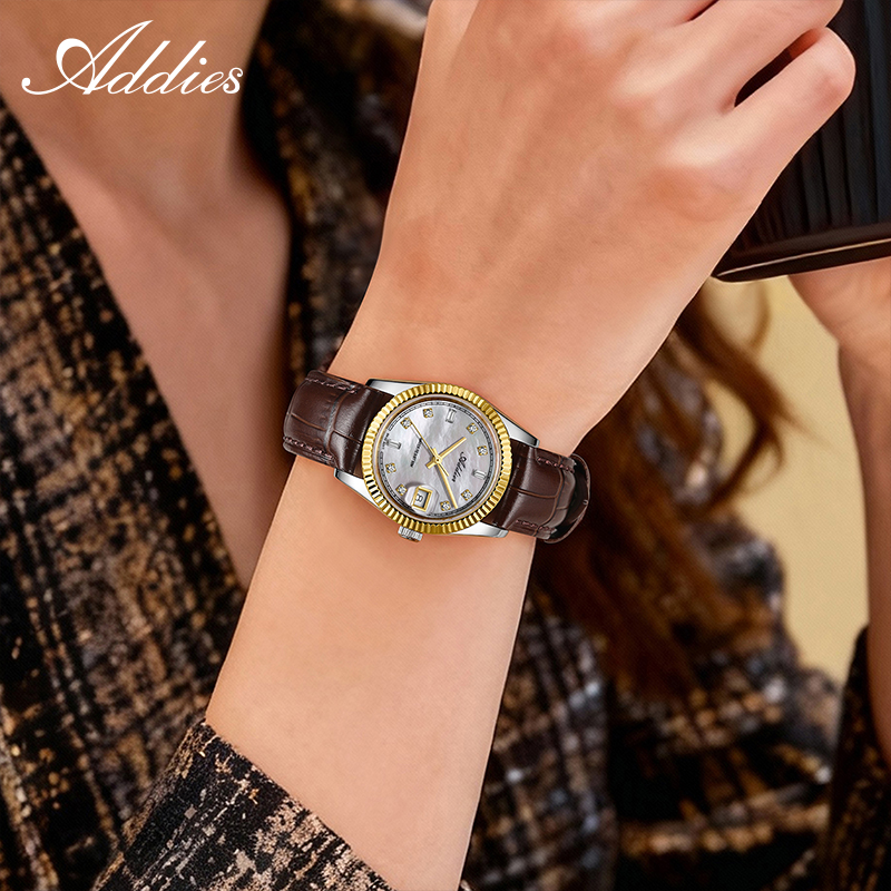 ساعة أديس 585 كوارتز للسيدات 2 - مراجعة Waterproof Diving Watch وسعره