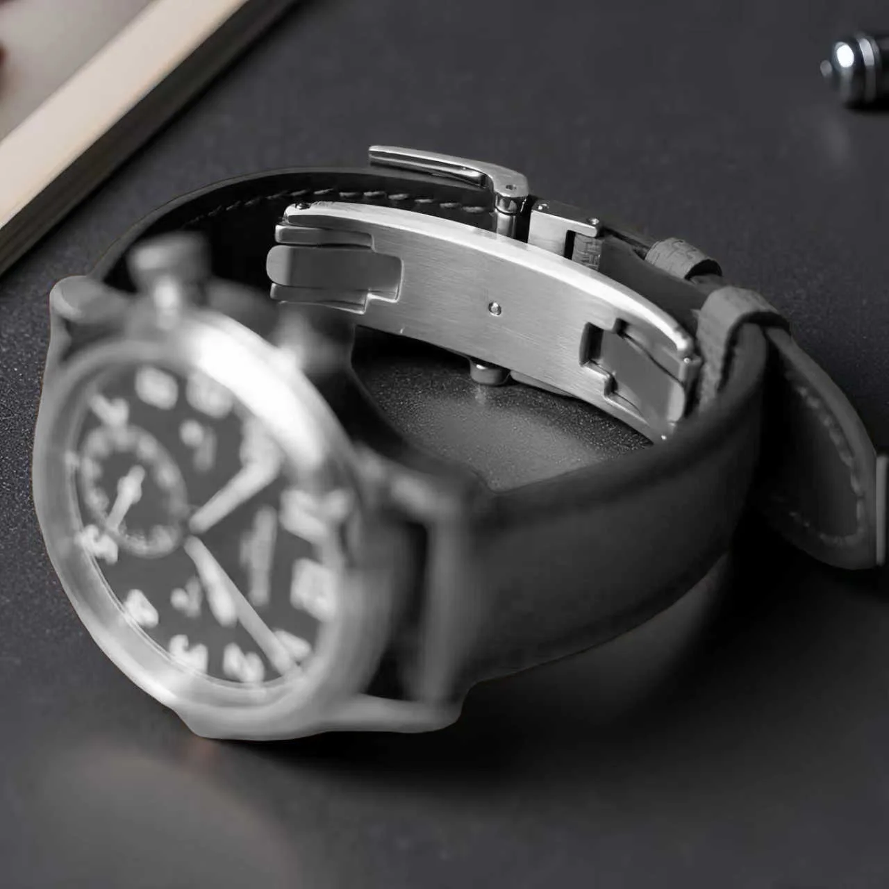 مشبك ساعة قابل للطي، مشبك زنبر - مراجعة Watches Omega وسعره